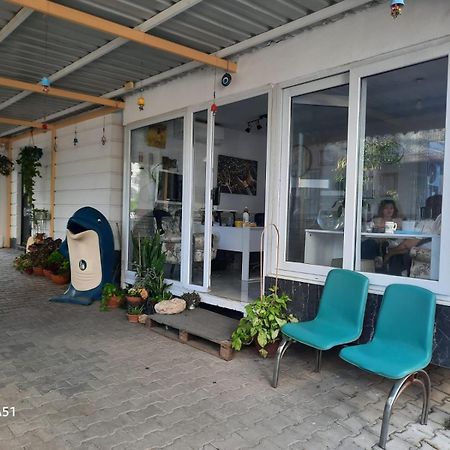 Sare Suites Downtown Antalya Exteriör bild