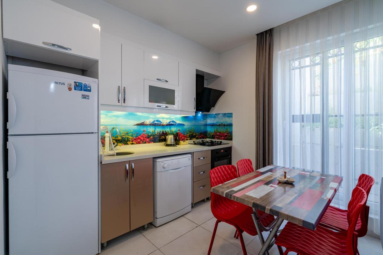 Sare Suites Downtown Antalya Exteriör bild