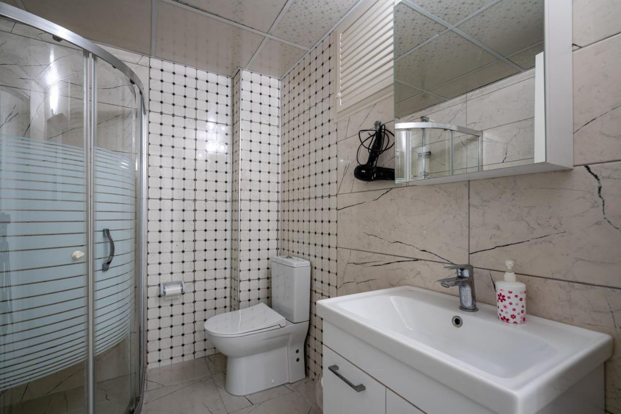Sare Suites Downtown Antalya Exteriör bild