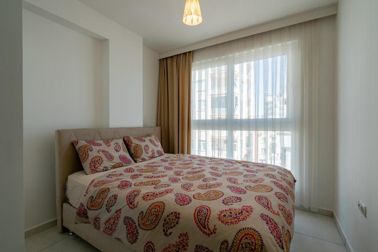 Sare Suites Downtown Antalya Exteriör bild