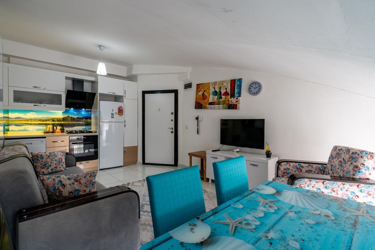 Sare Suites Downtown Antalya Exteriör bild