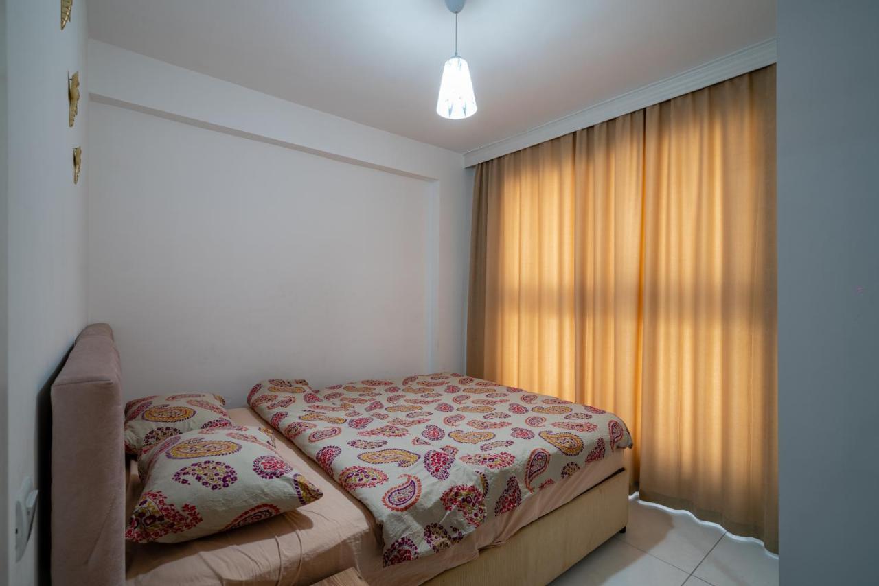Sare Suites Downtown Antalya Exteriör bild